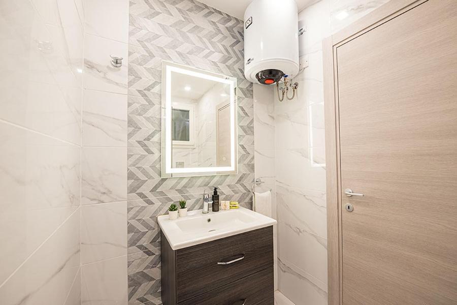 Atlantis Holiday Suites Marsalforn Ngoại thất bức ảnh